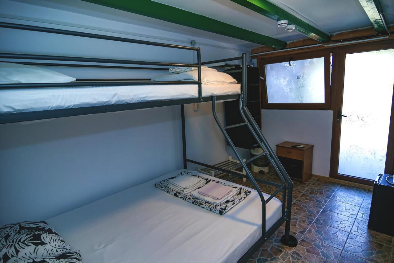 Bazart Vama Veche Hostel Eksteriør bilde